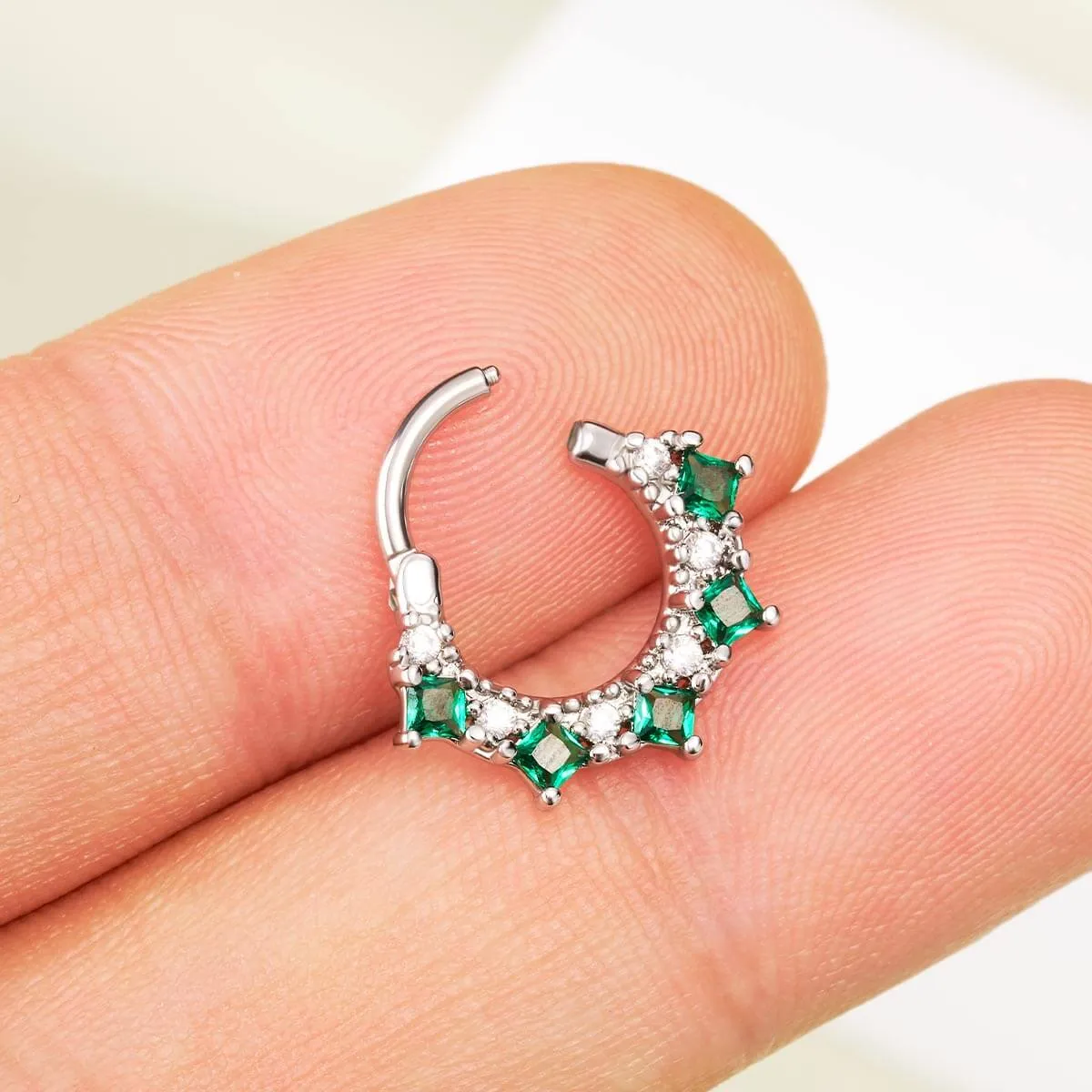16G Green Gem & Clear CZ Cluster Clicker Septum Ring