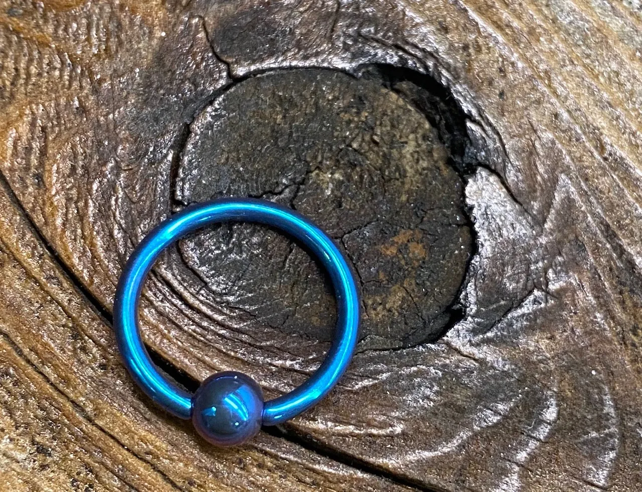 18g Anodized Niobium Captive Bead Rings