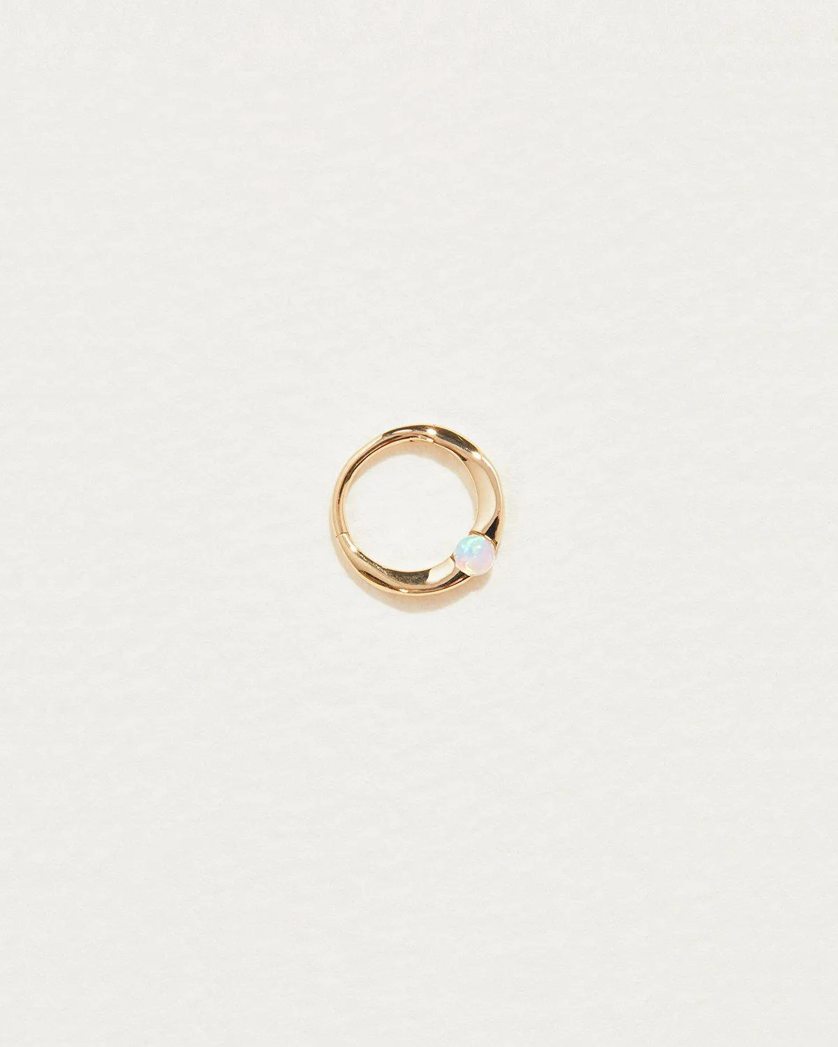 8mm Floating Stone Clicker