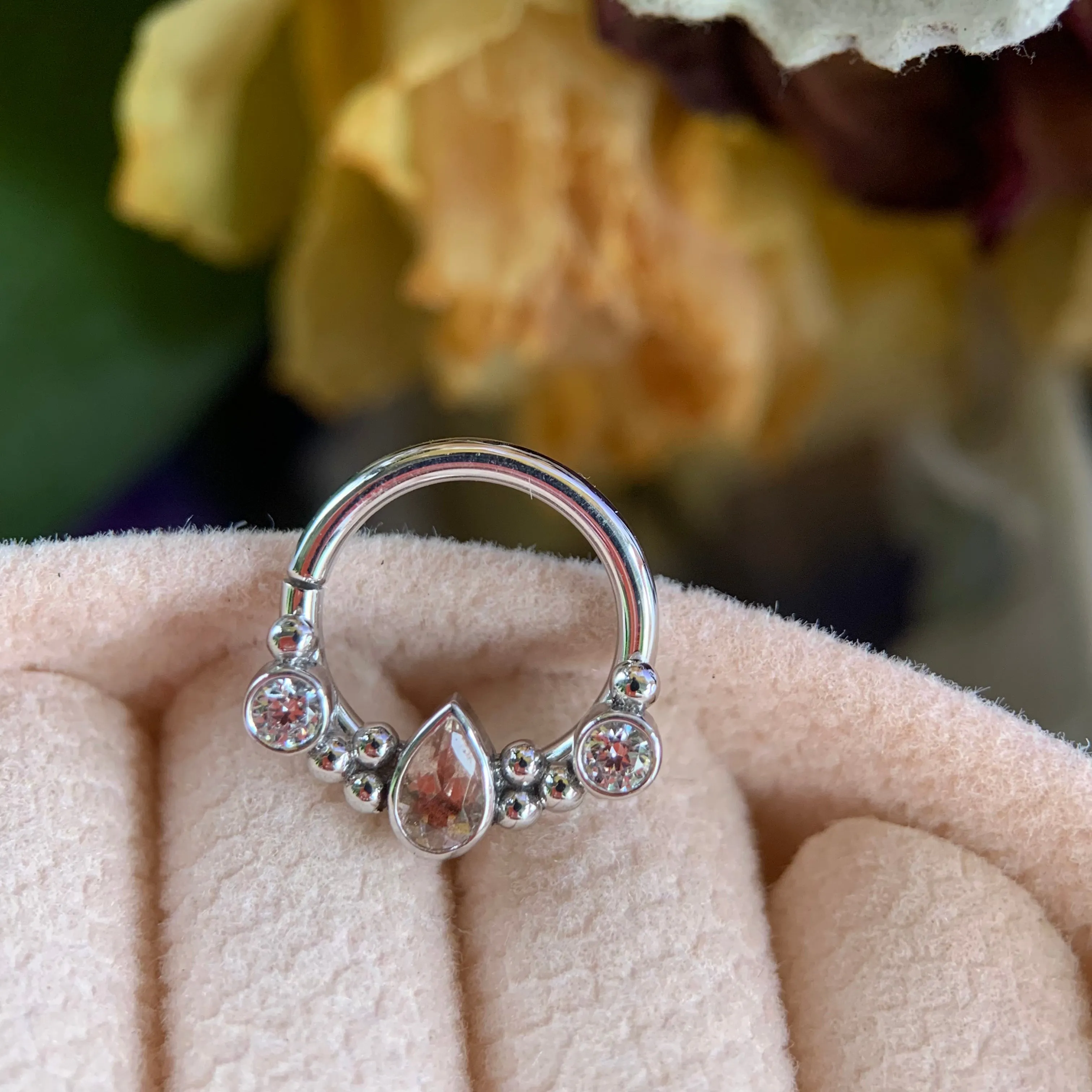 16G 3/8in BVLA Inside Out Eden Pear Seam Ring - High Quality Gold Jewelry