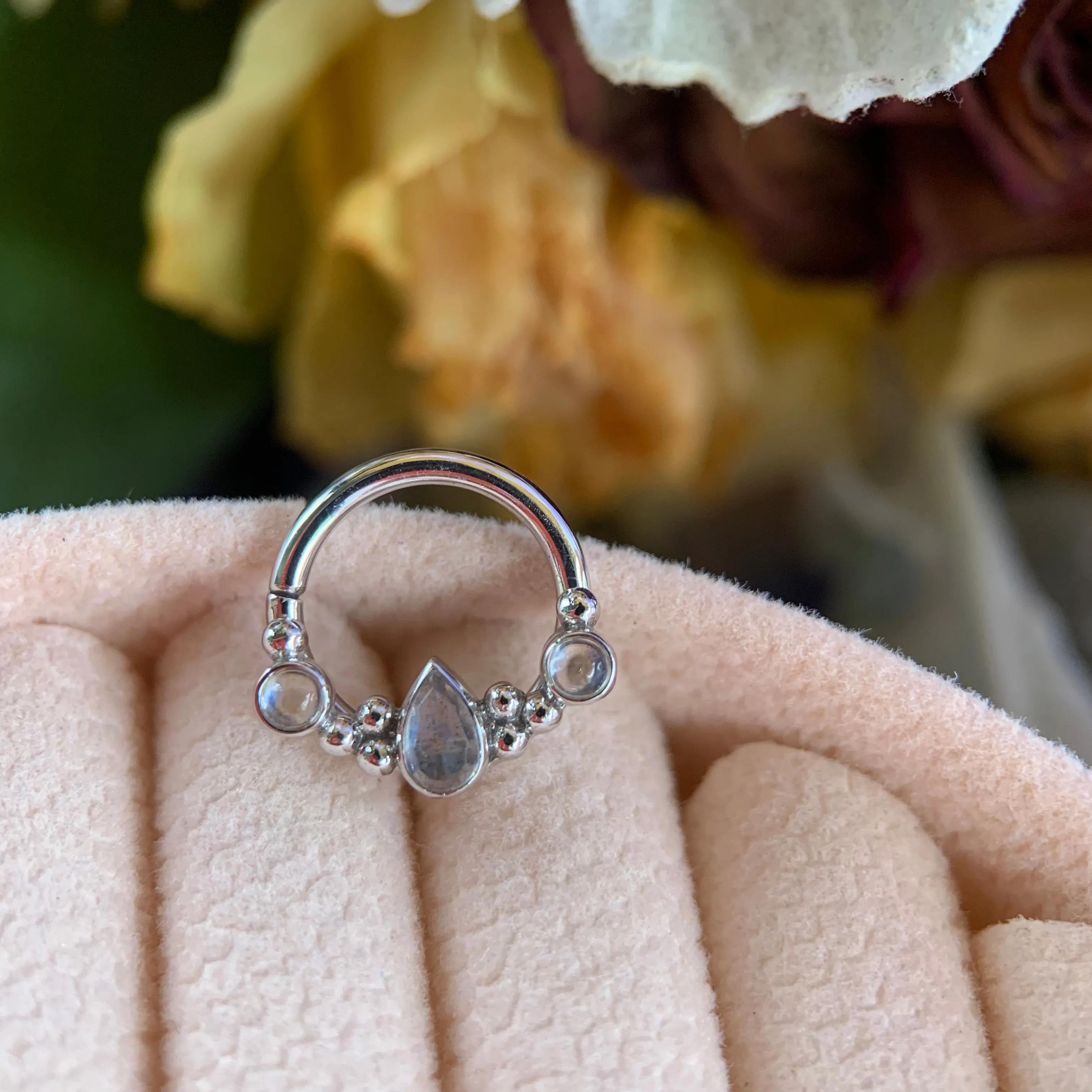 16G 3/8in BVLA Inside Out Eden Pear Seam Ring - High Quality Gold Jewelry