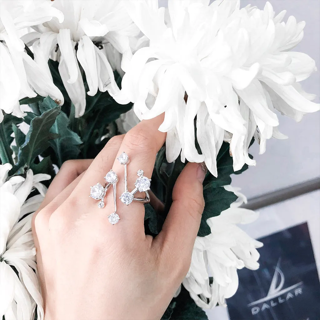 Grand Gems Ring [White gems]