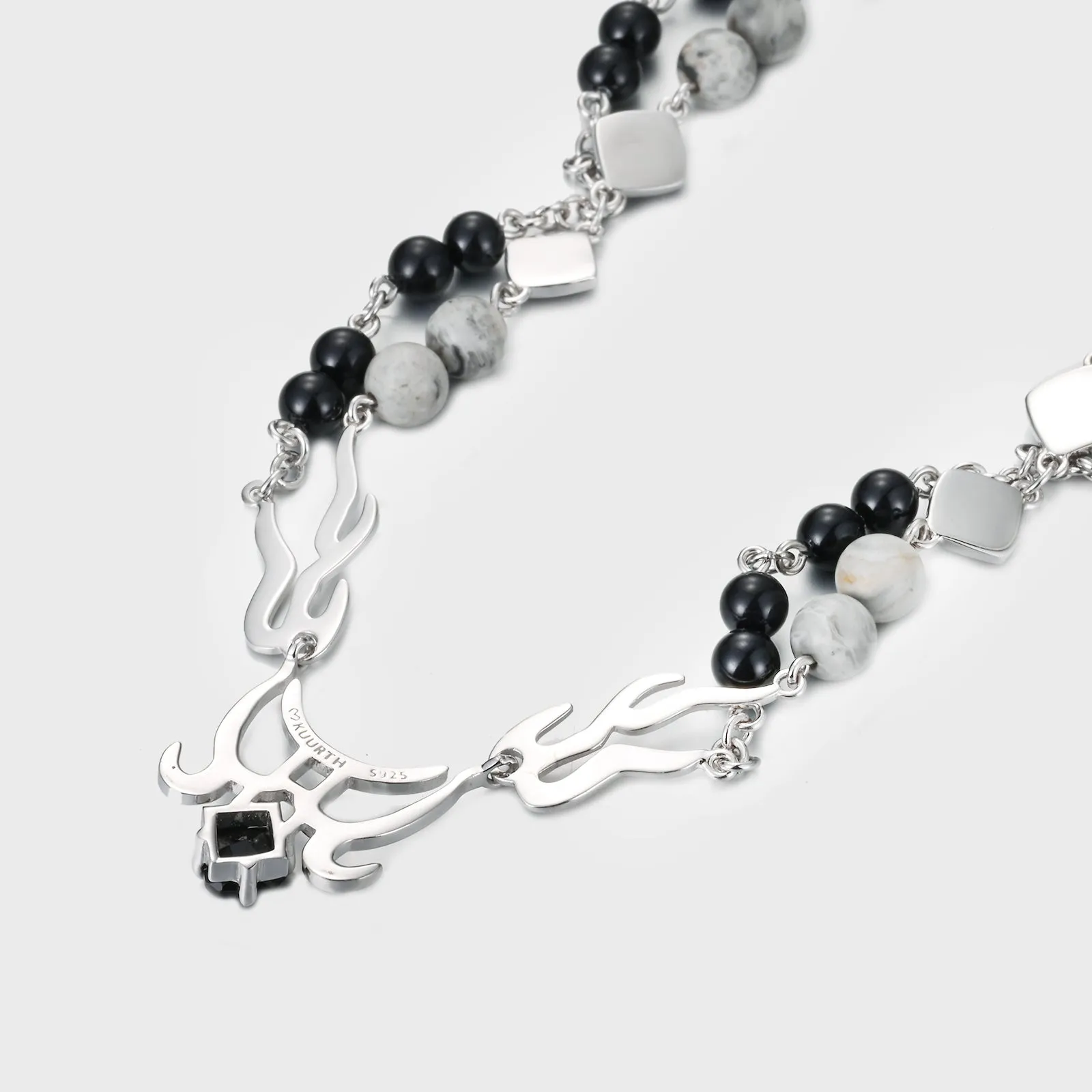 Kabuki - Necklace
