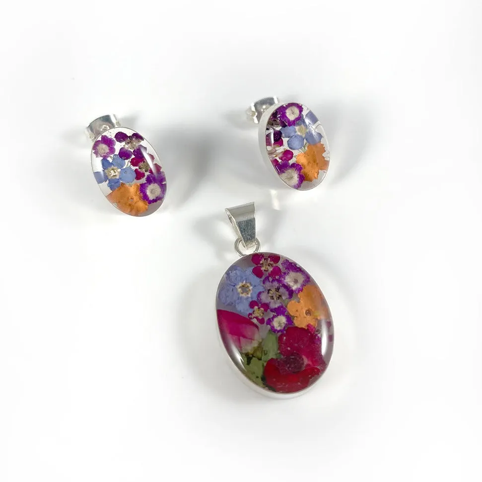 Natural Flowers Resin Pendant & Earring Set