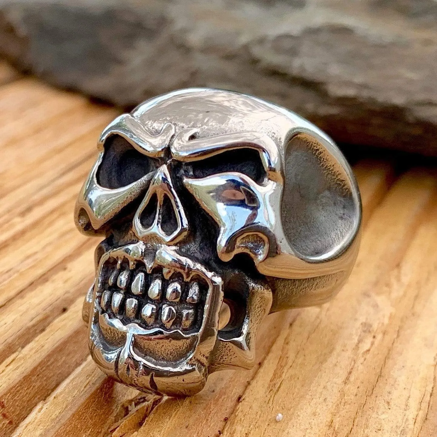 "Bone Crusher" - Breaking Bad - R10