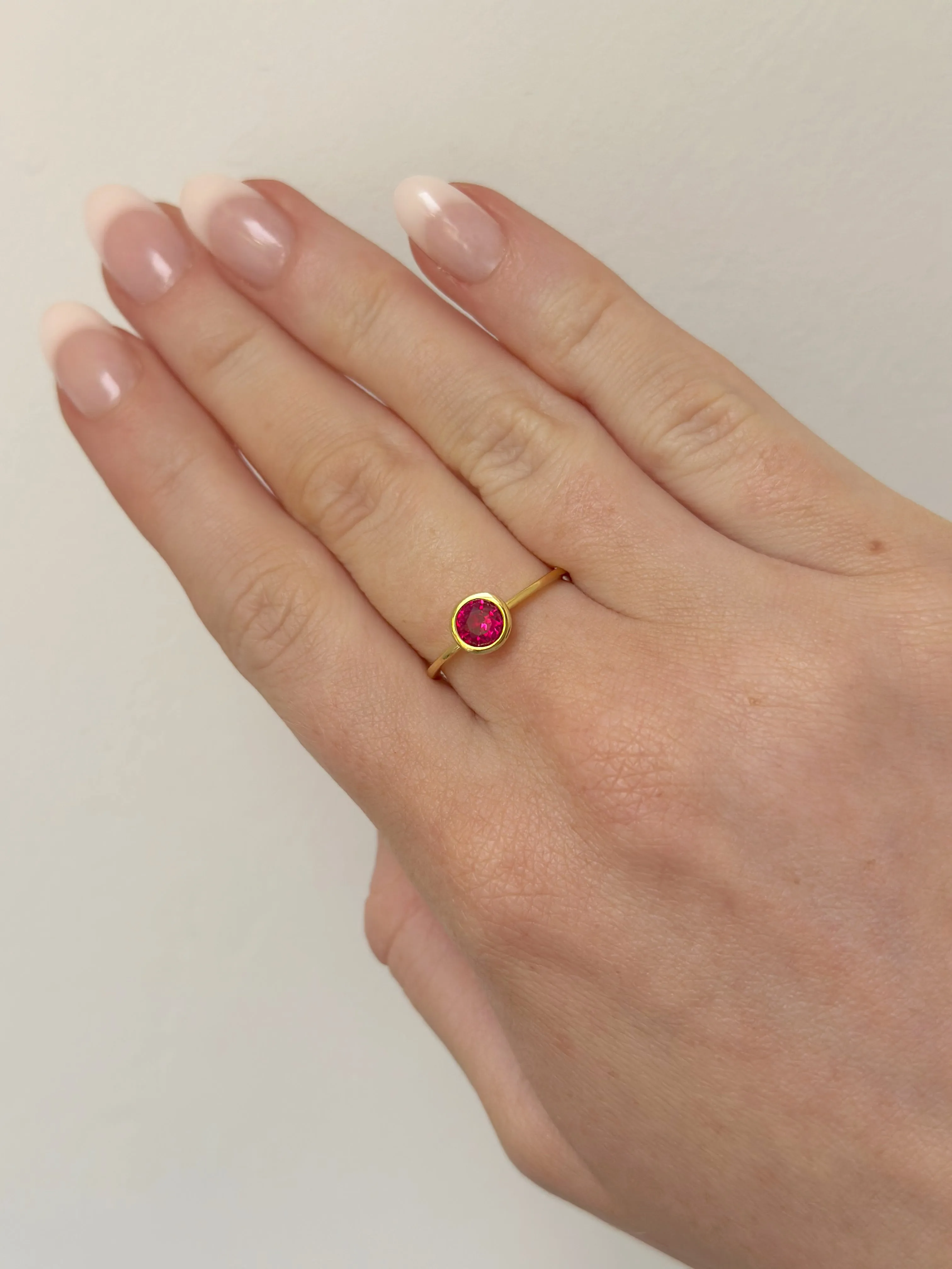 Ruby Orelia Ring - Gold