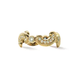 Luxurious Diamond Ring