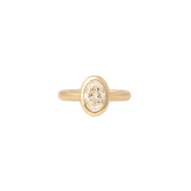 Yevheniia - Oval Diamond Ring
